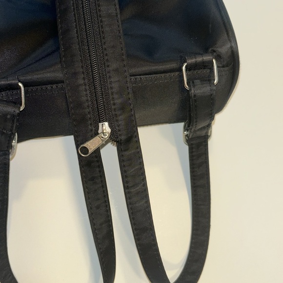 Vintage Tommy Hilfiger “Tommy Gear” Sling bag main image 10